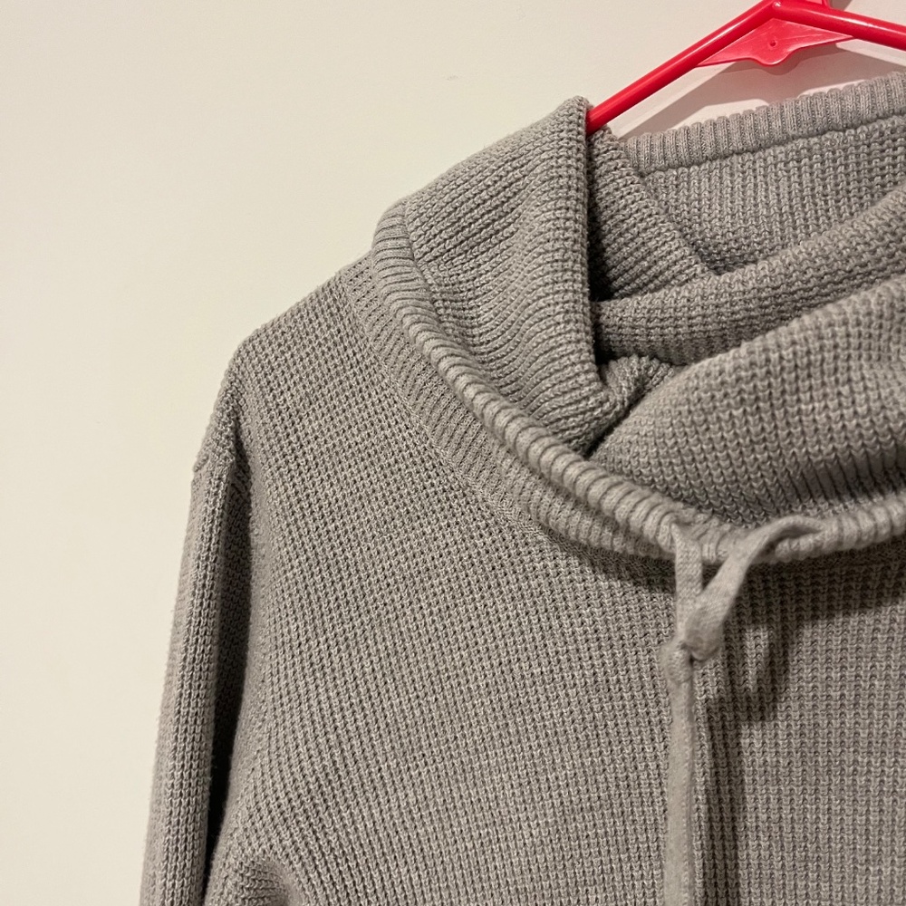 LAUREN RALPH LAUREN 100% Cotton Gray Waffle Knit Cowl Neck Sweater, Size Large - Picture 4 of 7